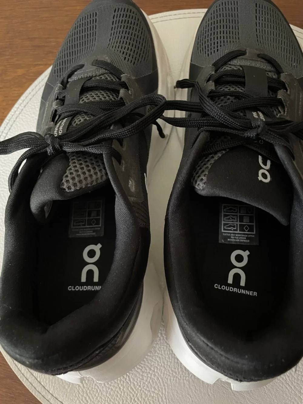 On Cloud - CloudRunner- Black, White and Charcoal Gray Women's Athletic Shoes - Picture 5 of 10